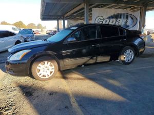 Nissan Altima BASE 2.5L 4 2010