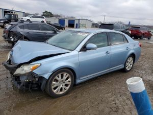 Toyota Avalon BASE 3.5L 6 2011
