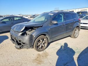 Ford Escape TITANIUM 2.0L 4 2013