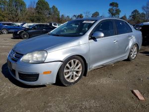Volkswagen Jetta SE 2.5L 5 2010