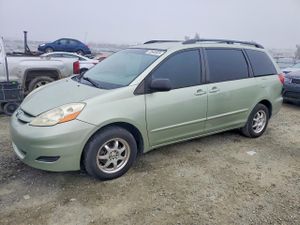 Toyota Sienna CE 3.3L 6 2006