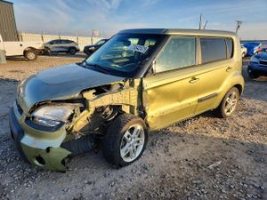 Kia Soul + 2.0L 4 2011