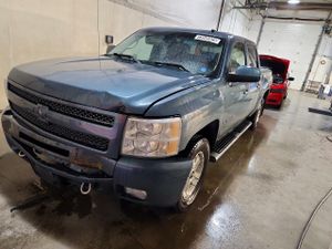 Chevrolet Silverado 1500 K1500 LT 5.3L 8 2011