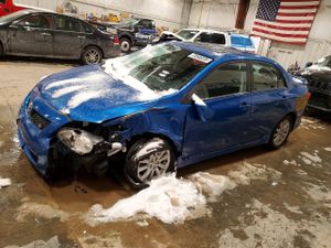 Toyota Corolla BASE 1.8L 4 2010