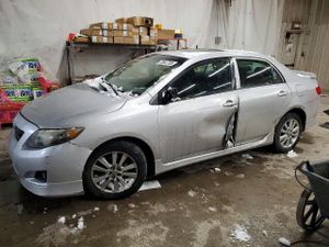 Toyota Corolla BASE 1.8L 4 2010