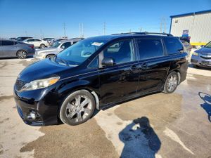 Toyota Sienna SPORT 3.5L 6 2012