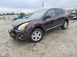 Nissan Rogue S 2.5L 4 2011