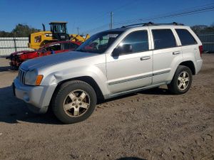 Jeep Grand Cherokee LAREDO 3.7L 6 2007