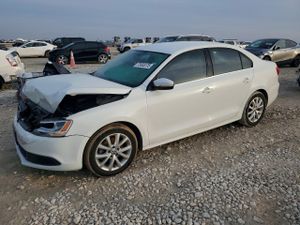 Volkswagen Jetta SE 1.8L 4 2014