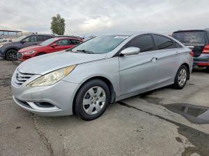 Hyundai Sonata GLS 2.4L 4 2013