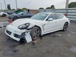 Porsche Panamera S 3.0L 6 2014