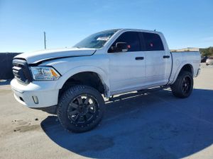 RAM 1500 LARAMIE 3.0L 6 2015