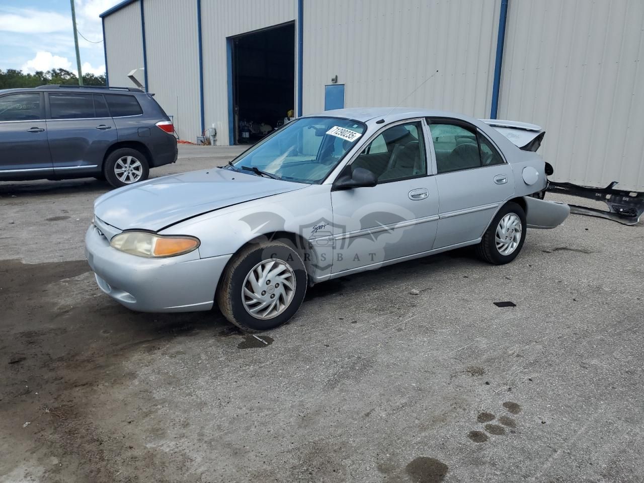 Ford Escort SE 2.0L 4 1998