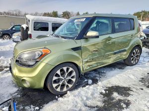 Kia Soul + 2.0L 4 2013