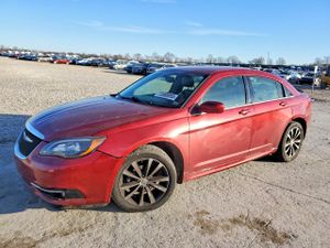 Chrysler 200 LIMITED 3.6L 6 2014