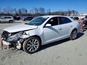Chevrolet Malibu 2LT 2.5L 4 2013