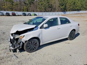 Toyota Corolla BASE 1.8L 4 2010