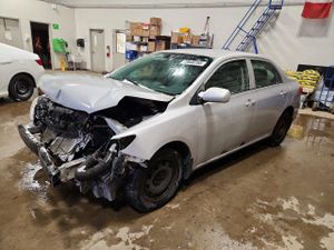 Toyota Corolla BASE 1.8L 4 2012