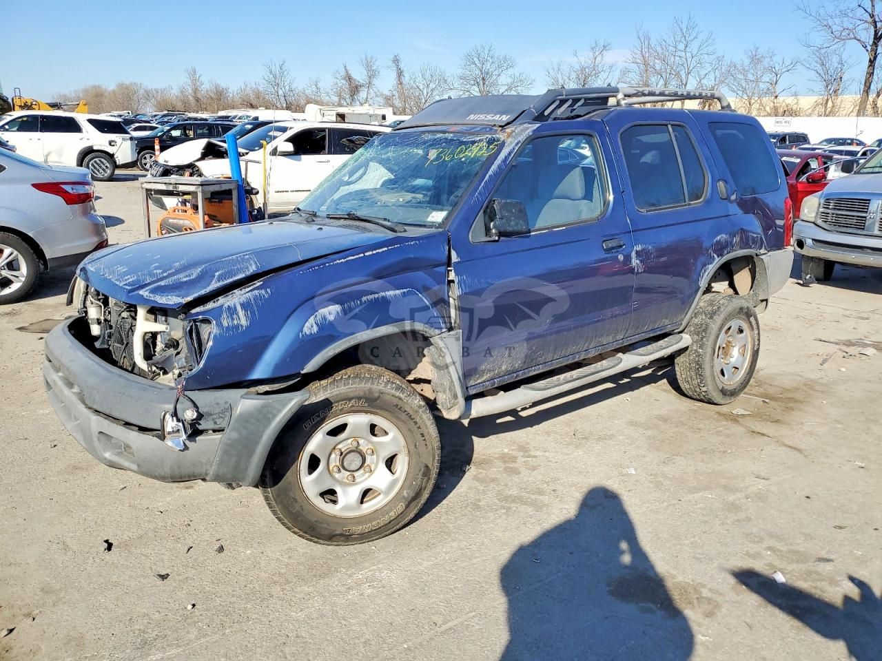 Nissan Xterra XE 3.3L 6 2000