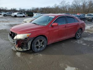 Toyota Camry BASE 2.5L 4 2011