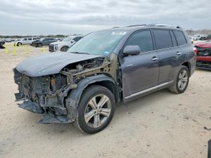 Toyota Highlander LIMITED 3.5L 6 2013