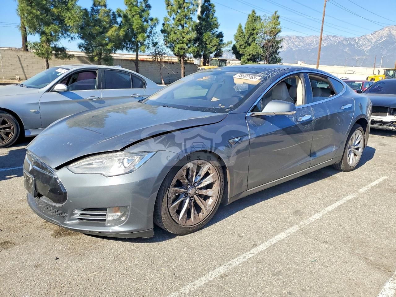 Tesla Model S 2013