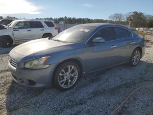 Nissan Maxima S 3.5L 6 2012