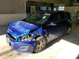 Chevrolet Aveo (Sonic) LT 1.8L 4 2014