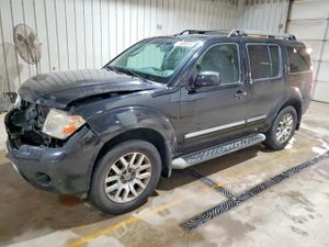 Nissan Pathfinder S 4.0L 6 2010