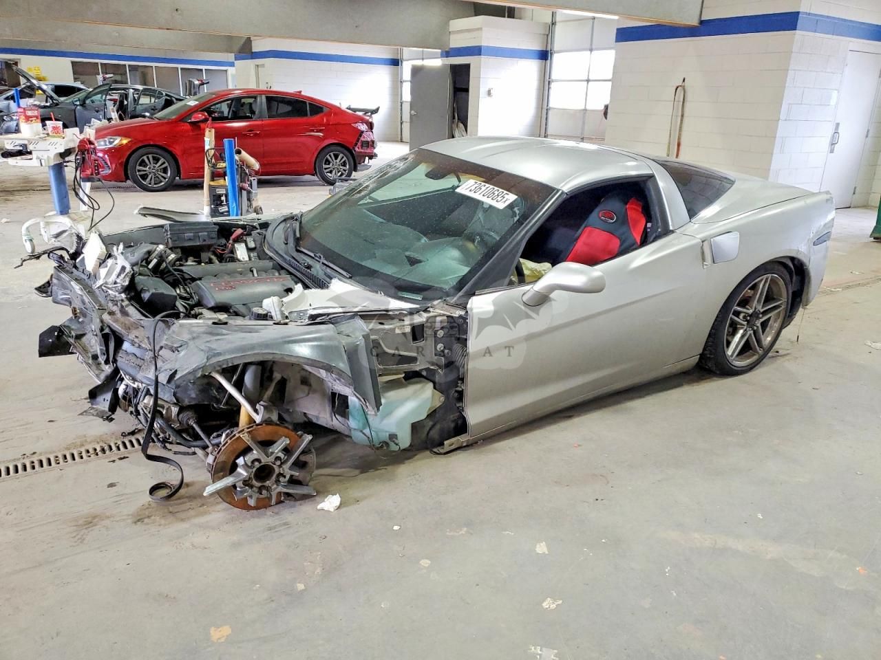 Chevrolet Corvette 6.0L 8 2005