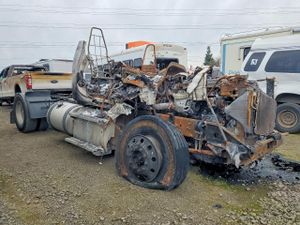 Freightliner Cascadia 12.8L 6 2015