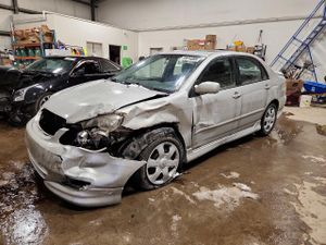 Toyota Corolla CE 1.8L 4 2003