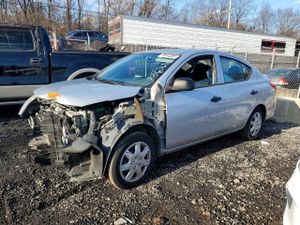 Nissan Versa S 1.6L 4 2015