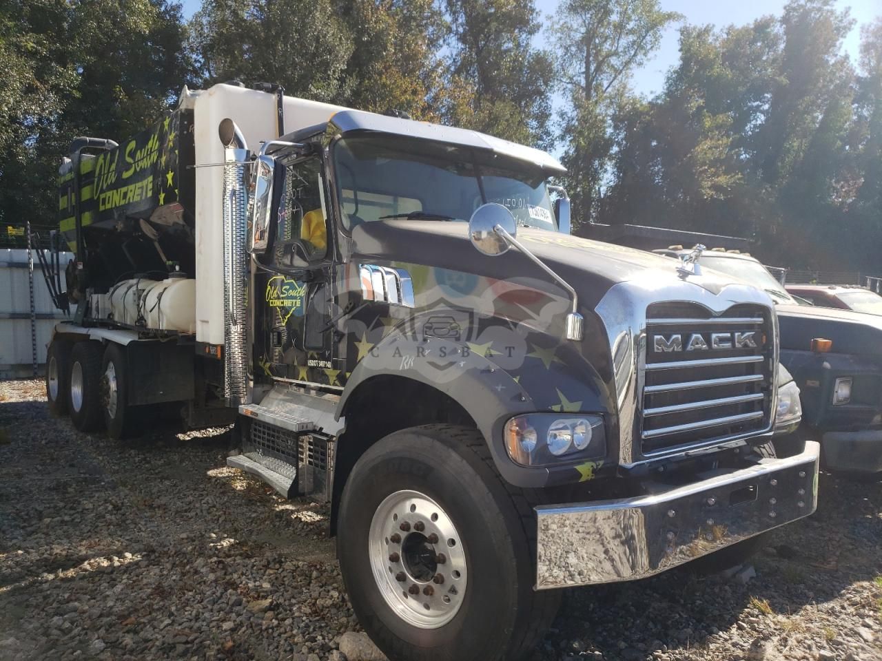 Mack Granite 10.8L 6 2024
