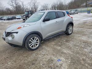 Nissan Juke S 1.6L 4 2013