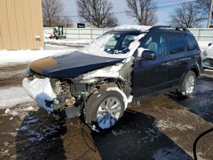 Subaru Forester LIMITED 2.5L 4 2012