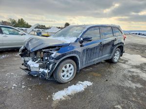 Toyota Highlander SE 3.5L 6 2019