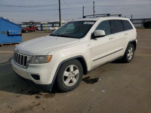 Jeep Grand Cherokee 5.7L 8 2011