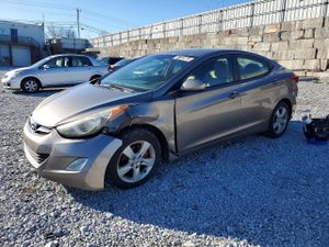 Hyundai Elantra GLS 1.8L 4 2012