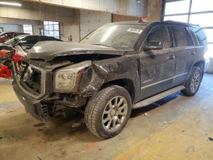 GMC Yukon DENALI 6.2L 8 2015