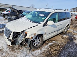 Chrysler Town & Country TOURING 3.8L 6 2010