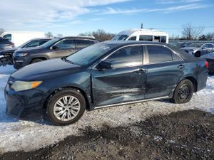 Toyota Camry L 2.5L 4 2014