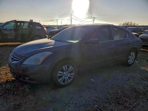 Nissan Altima BASE 2.5L 4 2012