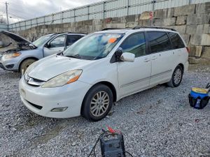Toyota Sienna XLE 3.5L 6 2008