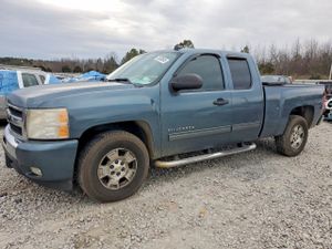 Chevrolet Silverado 1500 C1500 LT 5.3L 8 2011