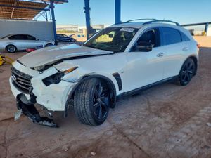 Infiniti QX70 3.7L 6 2015