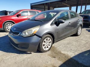Kia Rio EX 1.6L 4 2013