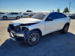 Mercedes-Benz GLC 300 4MATIC 2.0L 4 2021