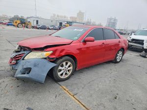 Toyota Camry BASE 2.5L 4 2011