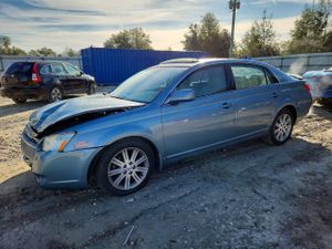 Toyota Avalon XL 3.5L 6 2006